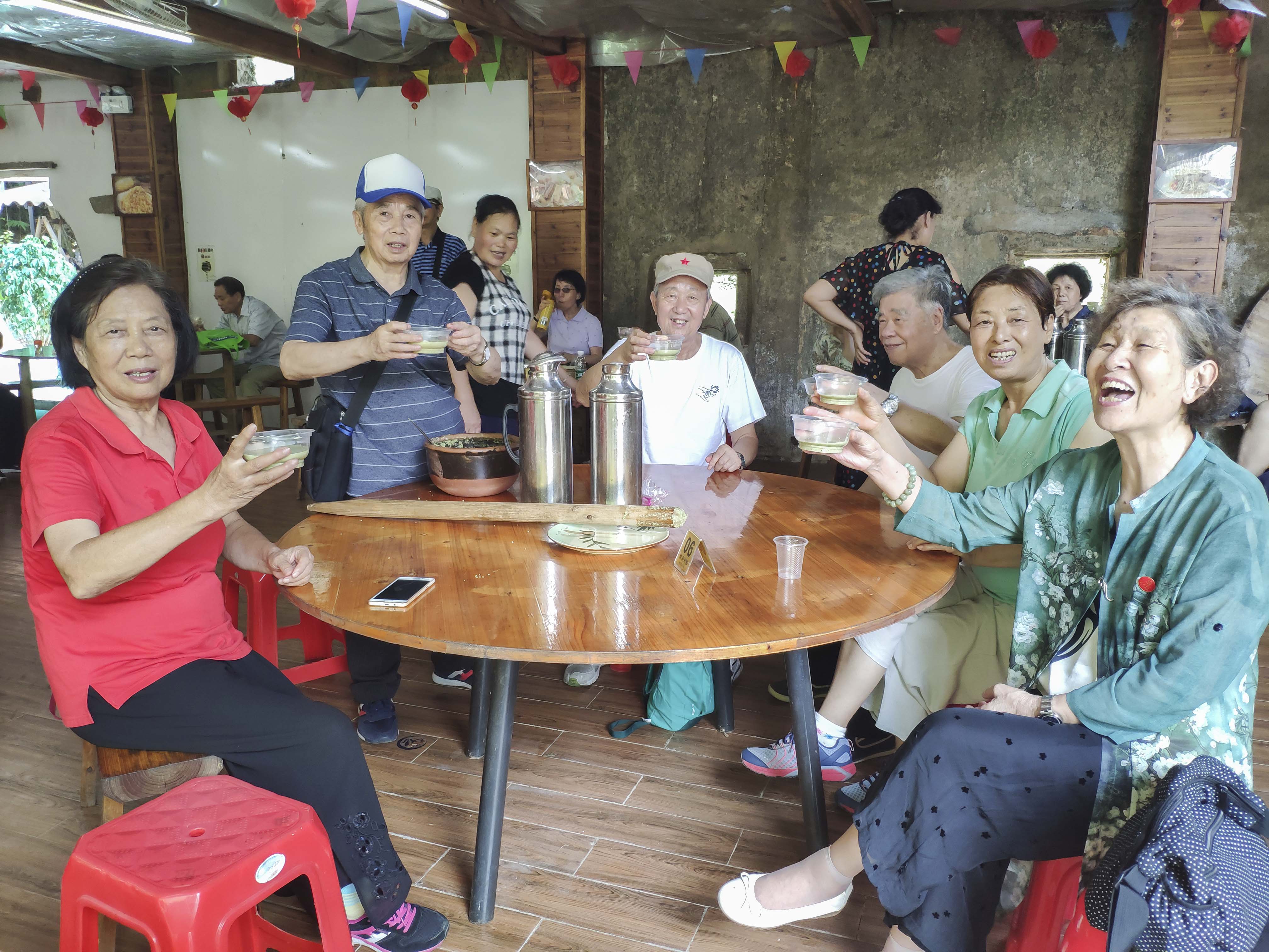 重返知青年代，重温峥嵘岁月